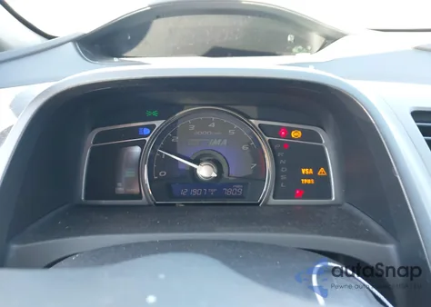 2009 Honda Civic Hybrid from USA, damaged, VIN JHMFA36239S009356